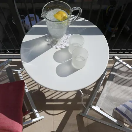 Madreselva Apartment *